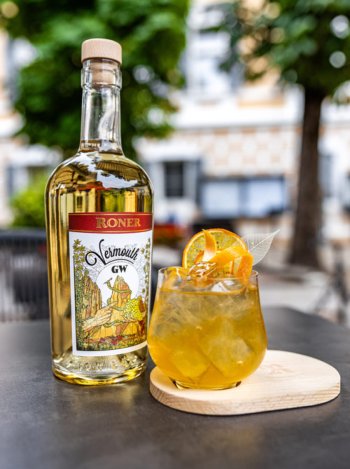 vermouth_gw_2.jpg vermouth_gw_2.jpg